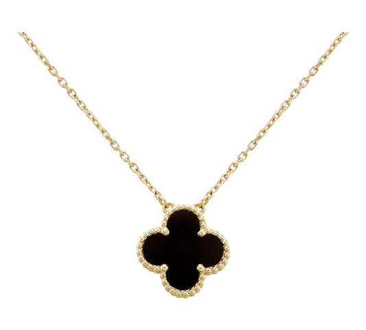 Medium One Flower Necklace