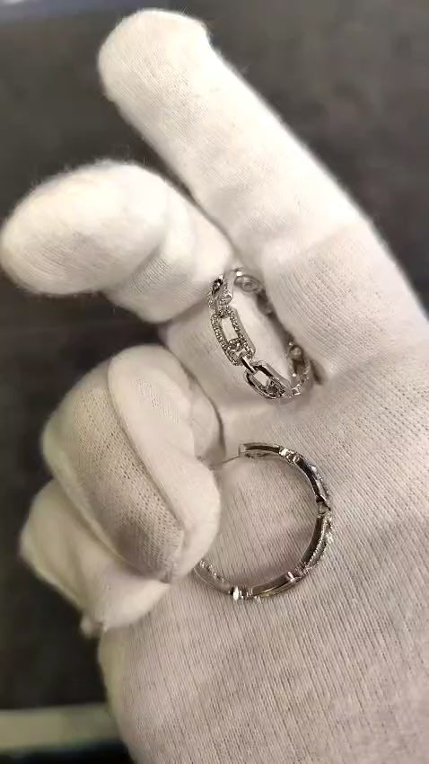 STEPS ROUND DIAMOND