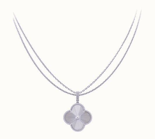 Large One Flower Necklace