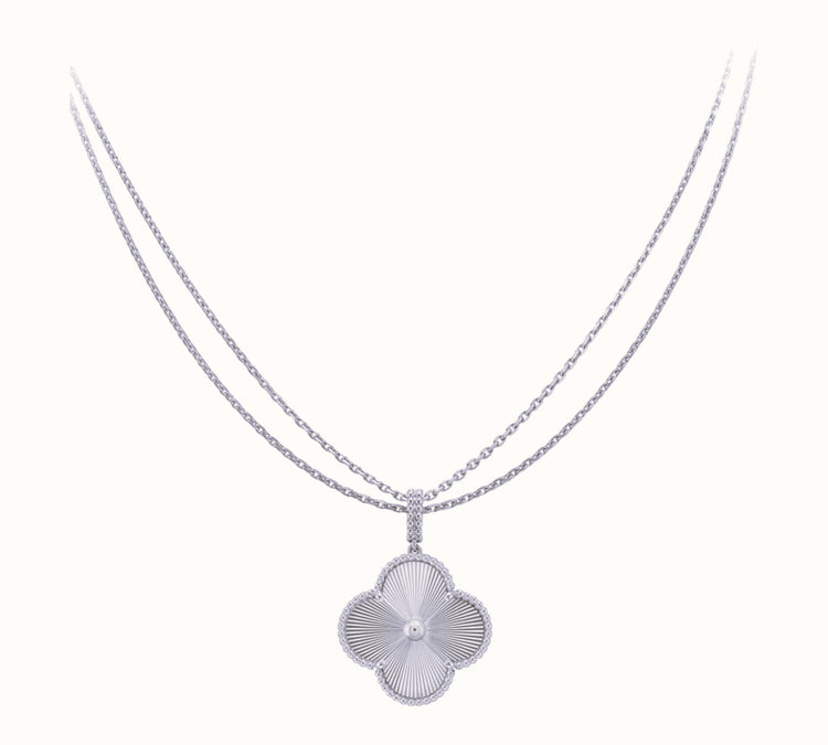 Large One Flower Necklace